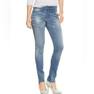 GAP Women’s 1969 Low Rise Legging Jeans